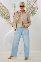 Boho Jeans mit Bordüre und Holzperlen