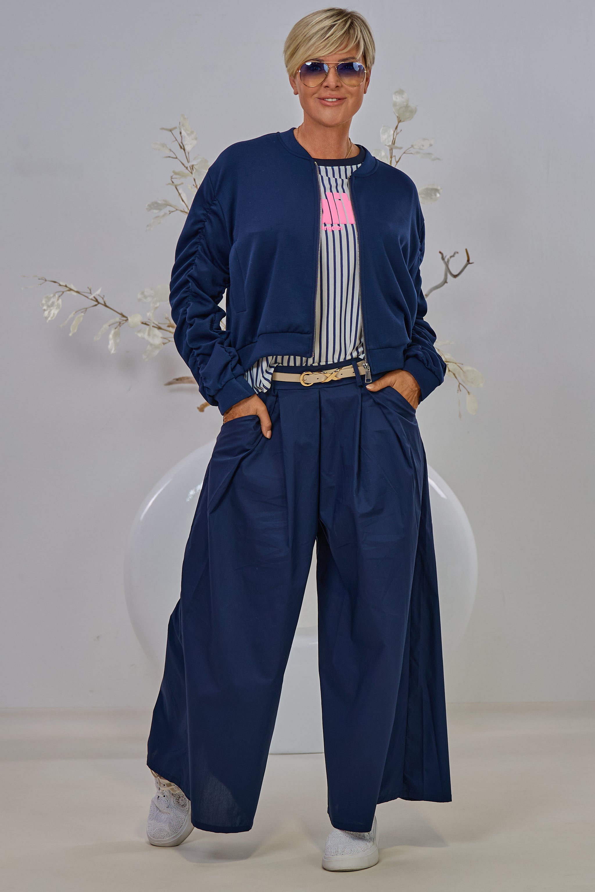 Cozy Blouson mit gerafften Ärmeln, marine blau