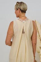 Overall mit raffiniertem Rückenschlitz, creme