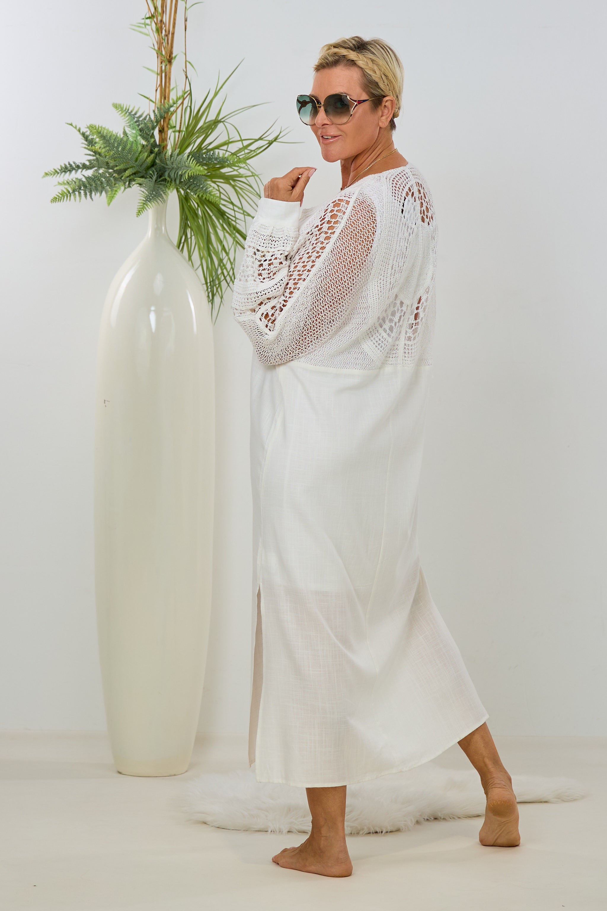 Langes Kleid im Boho-Style mit Häkeleinsätzen, ecru