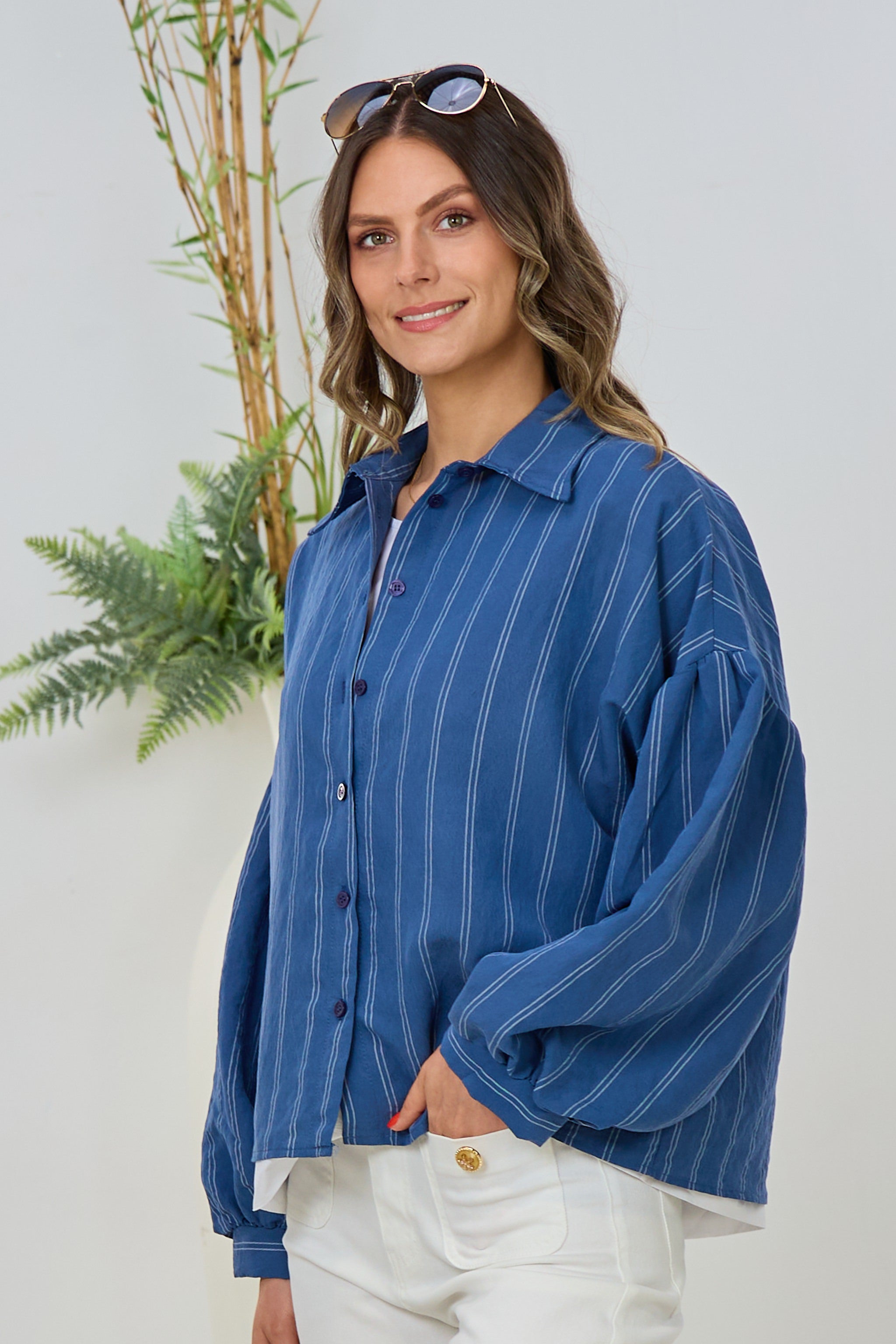 gestreifte Bluse mit weiten Ärmeln, blau-weiß