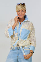 Bluse in Häkeloptik mit Jeans-Elementen, hell denim-creme