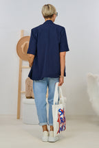 Langer Kurzarm-Blazer mit breitem Revers, marineblau