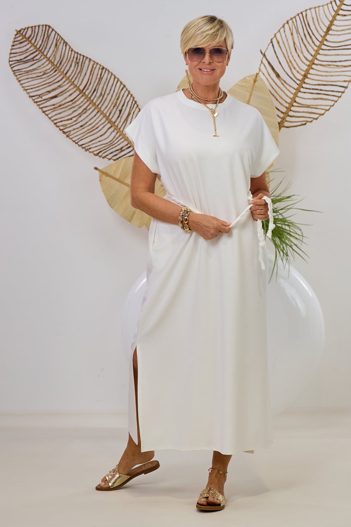 Maxikleid mit geflochtenem Gürtel, ecru