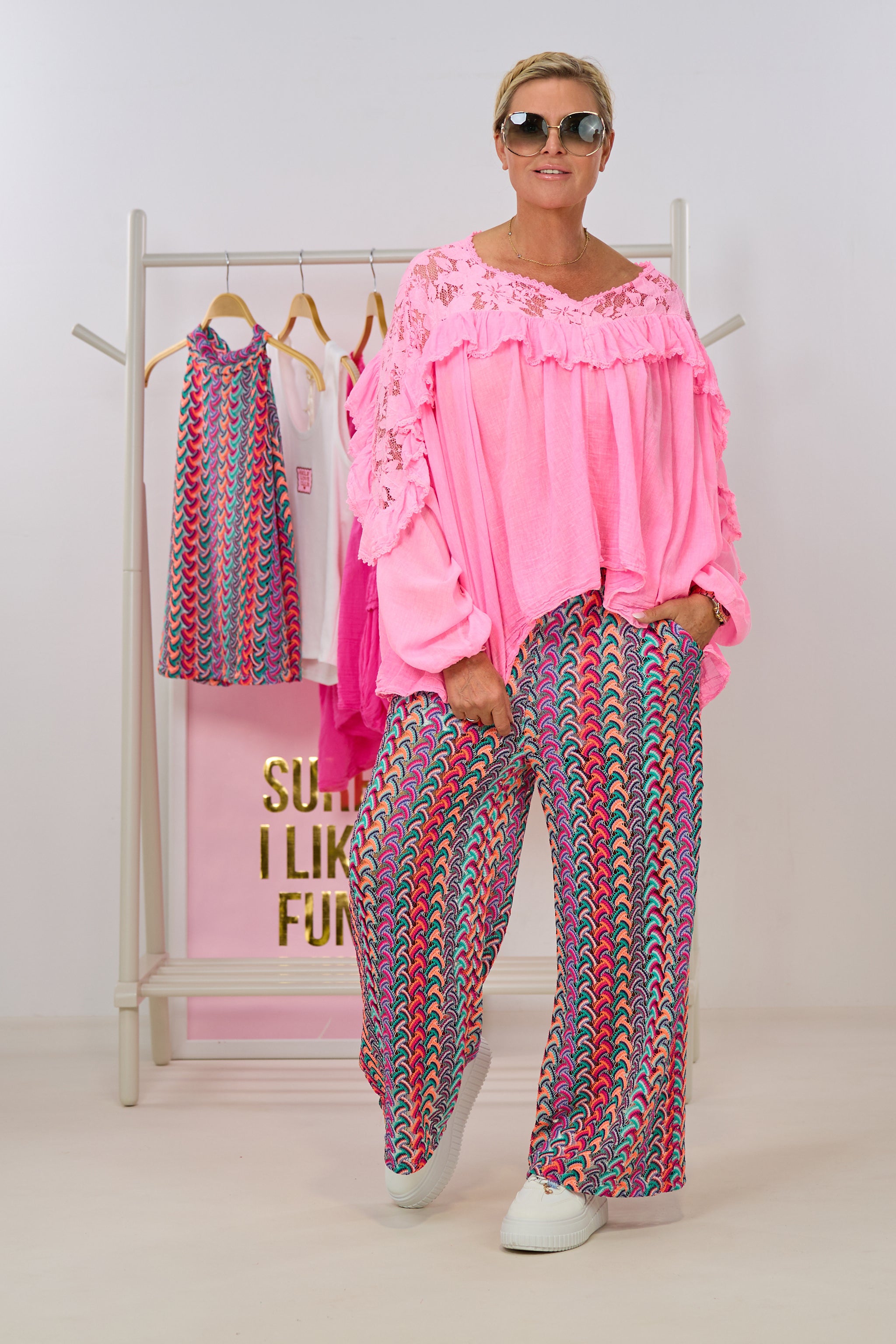 luftige Bluse mit Rüschen und Spitze, candy rosa