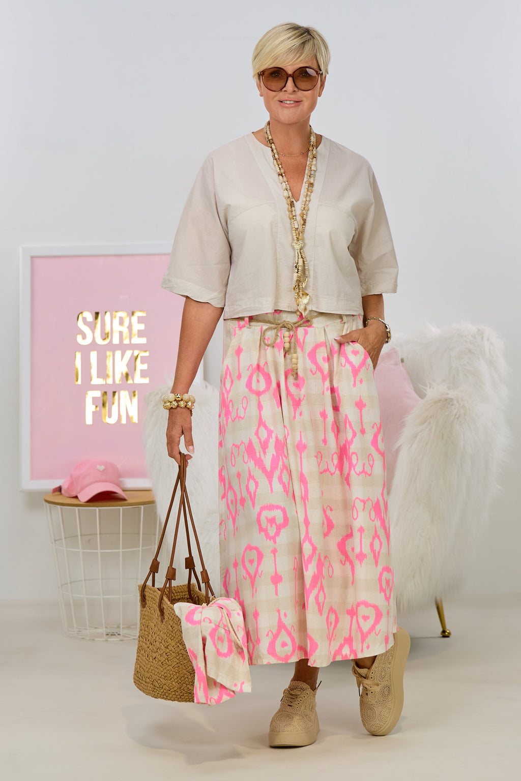Schöner Halbleinen-Rock, beige-pink