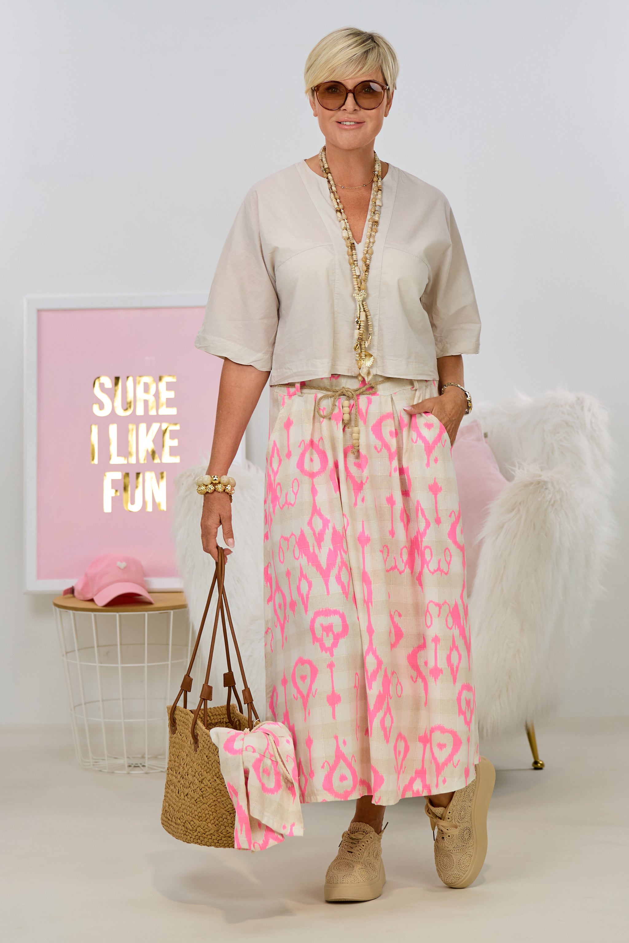 Schöner Halbleinen-Rock, beige-pink