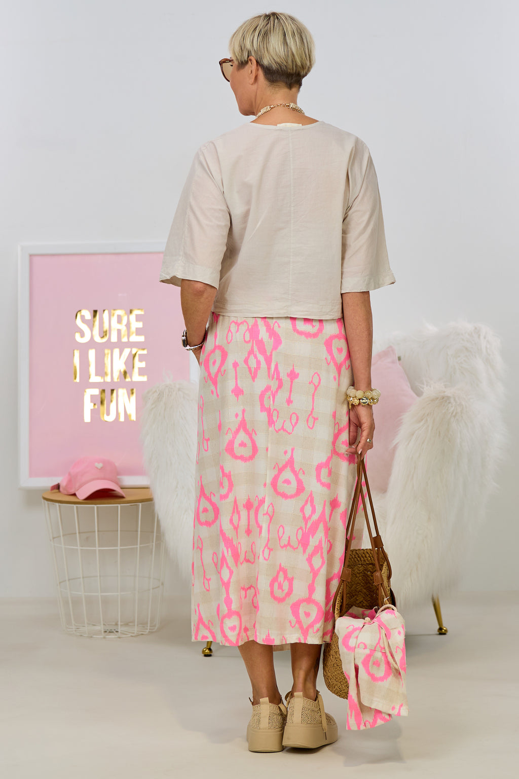 Schöner Halbleinen-Rock, beige-pink