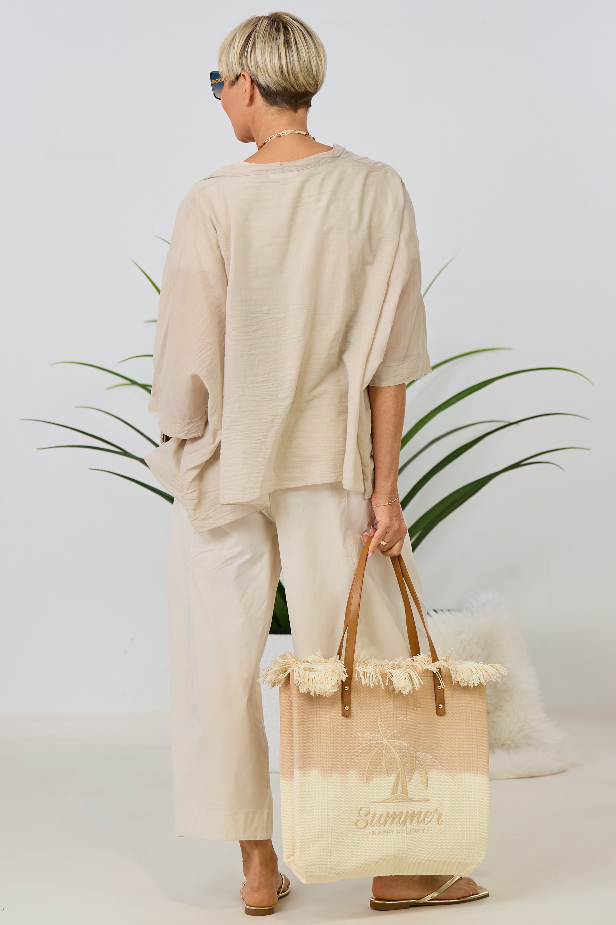transparente Bluse mit weiten Ärmeln, beige