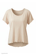 Basic Shirt mit leicht gewellten Abschlüssen - klein, beige