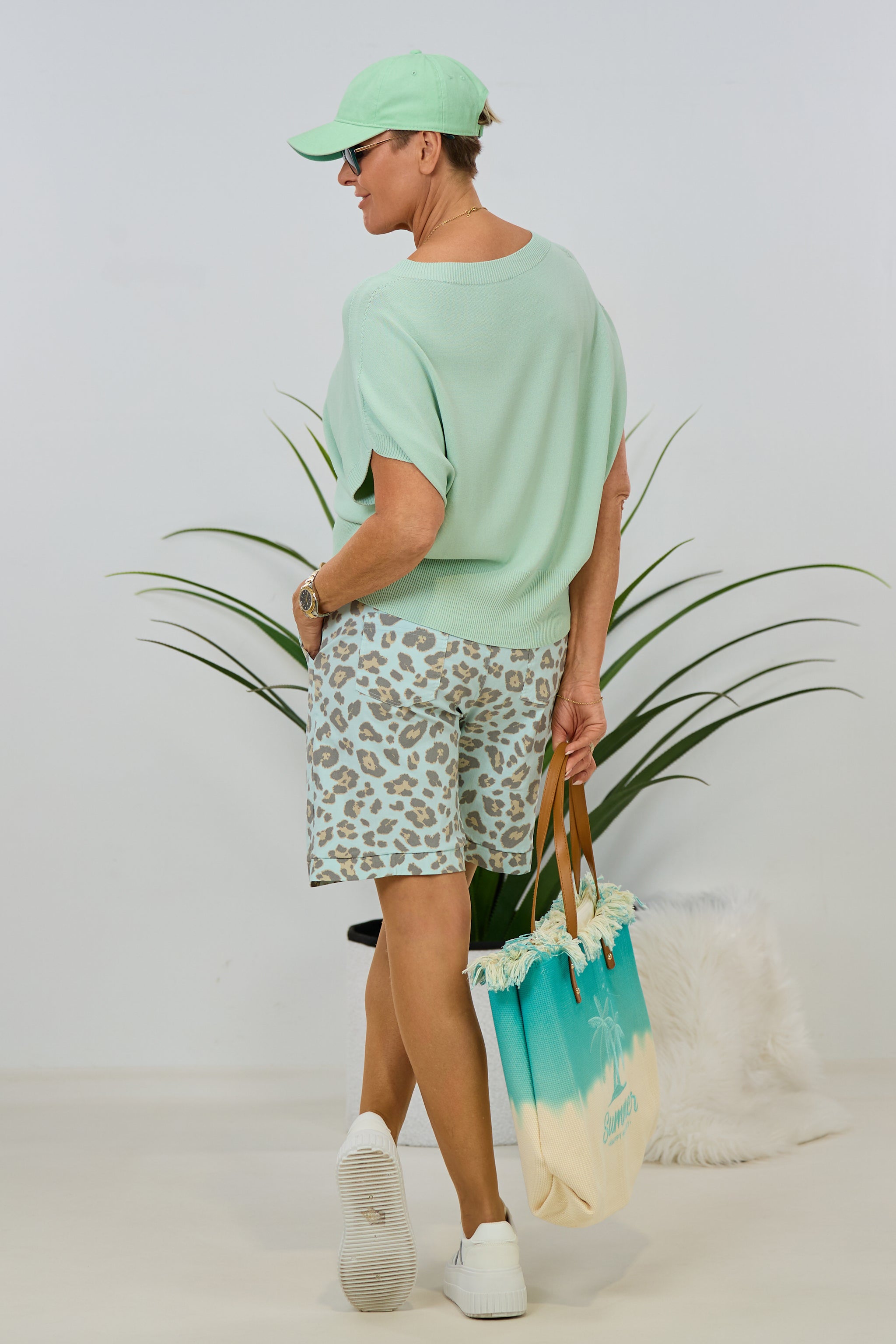 Leo-Shorts mit weiten Beinen, hell mint-leo