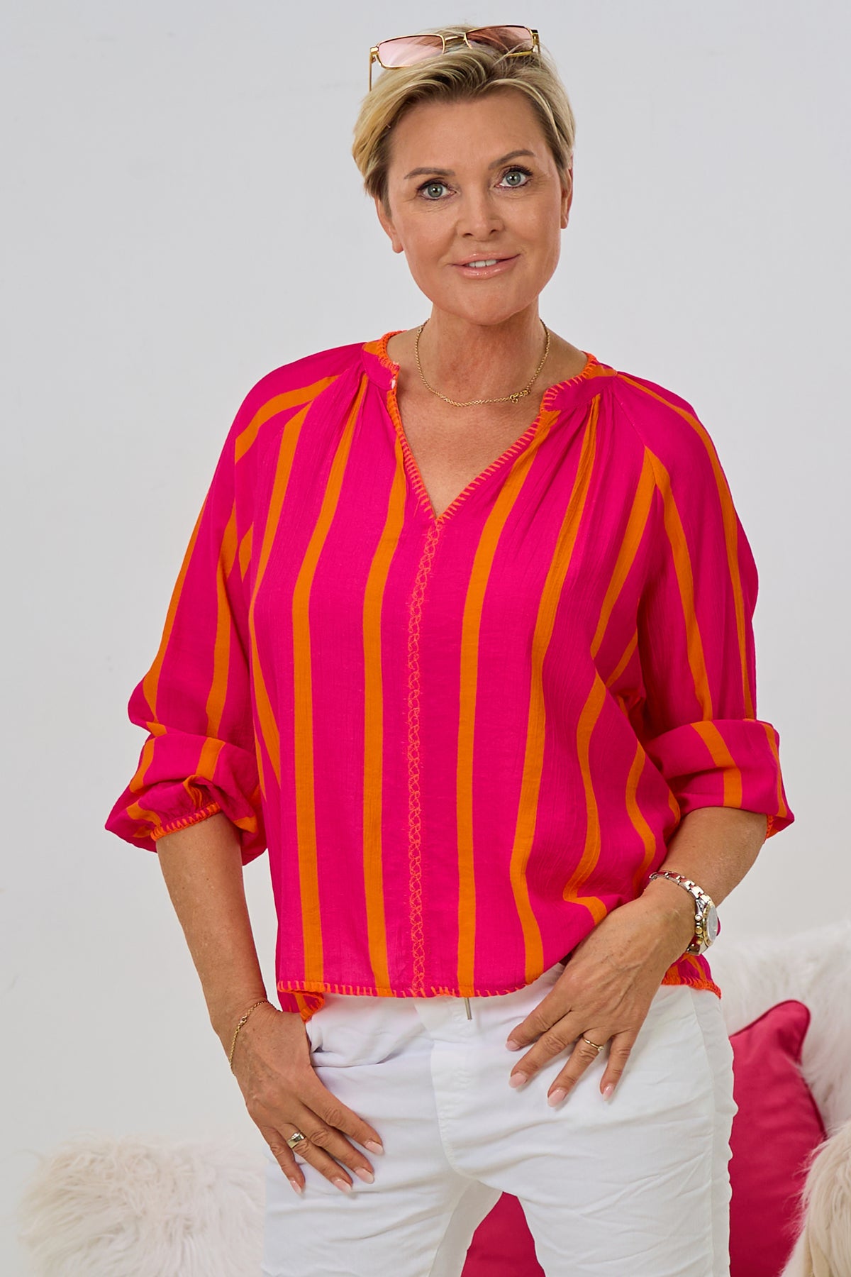Bluse gestreift mit V-Ausschnitt, pink-orange