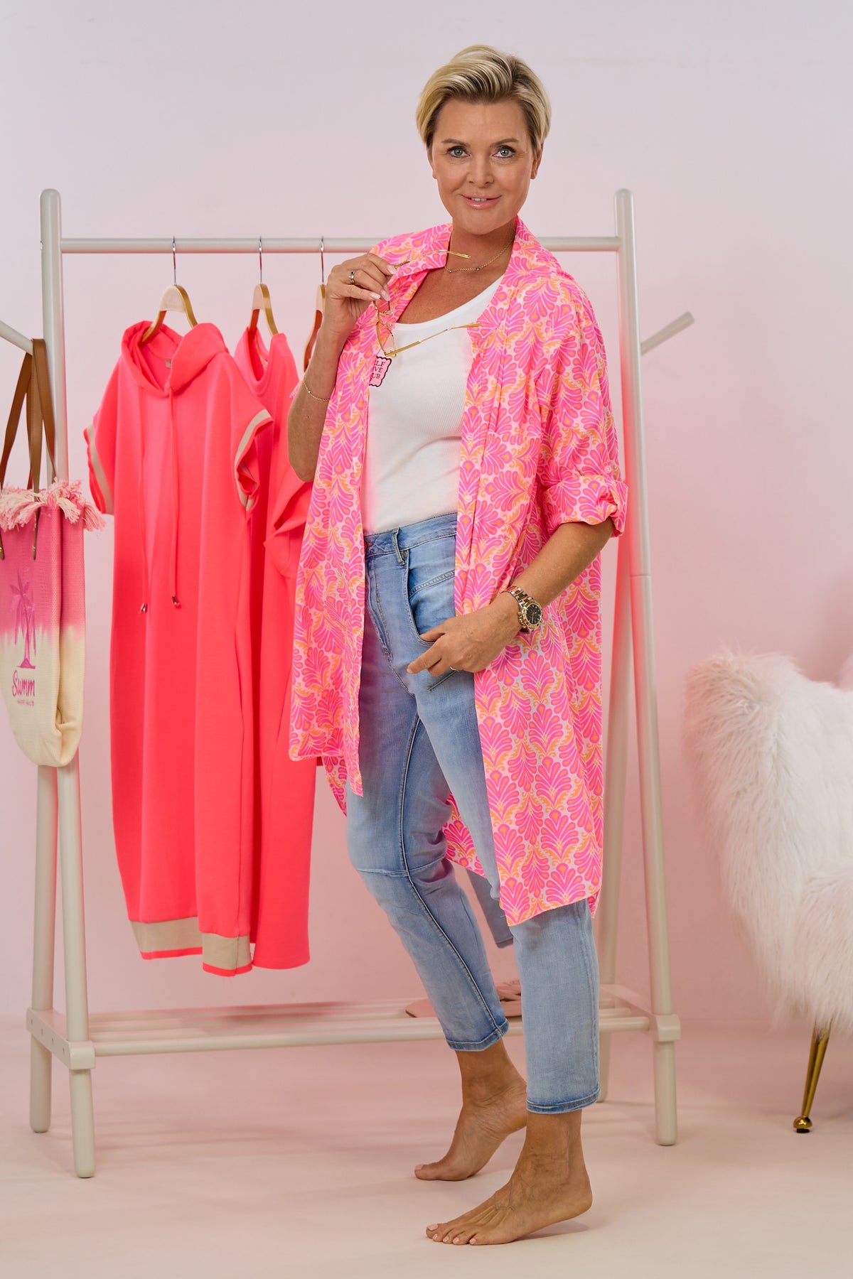 Kleid/Tunika mit Fantasy-Print, neon pink-orange