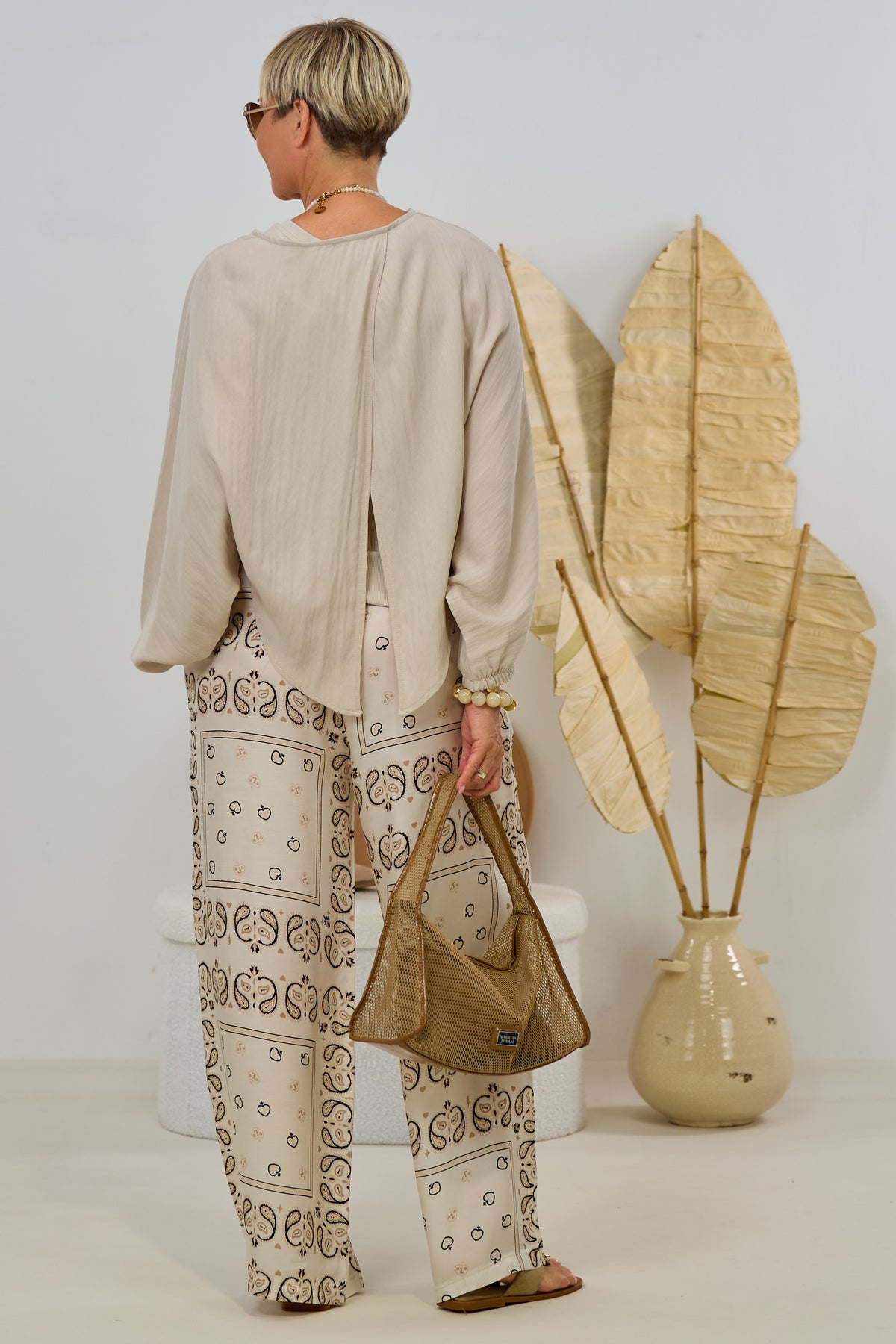 Overlay/Bluse mit langen Ärmeln, beige