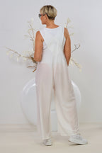 Jumpsuit mit breiten Trägern, weiß