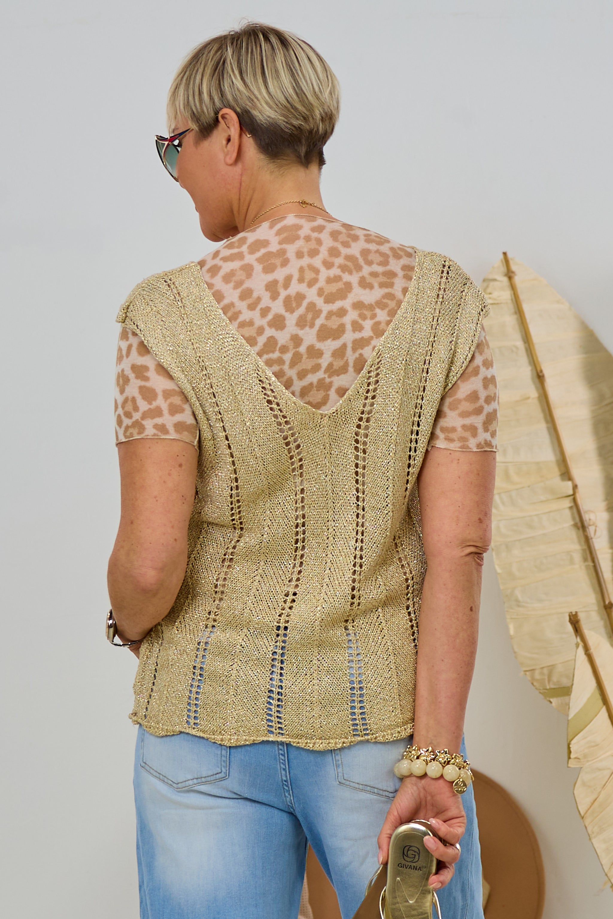 Ärmelloser Pulli mit V-Ausschnitt, gold