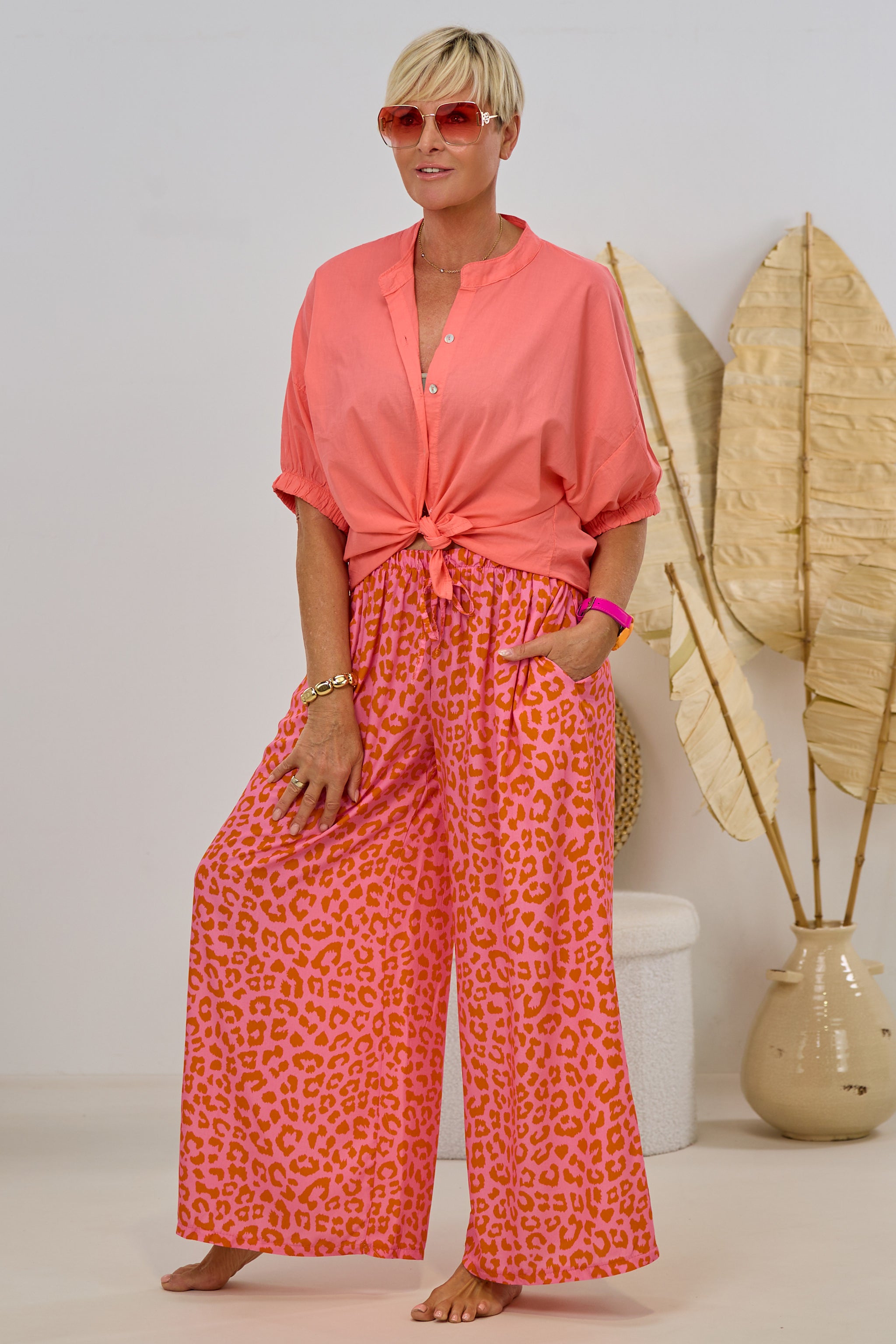 Sommerhose im Leo-Design, orange-rosa-leo