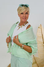 Leichte Bluse mit kurzen Ärmeln, lindgrün