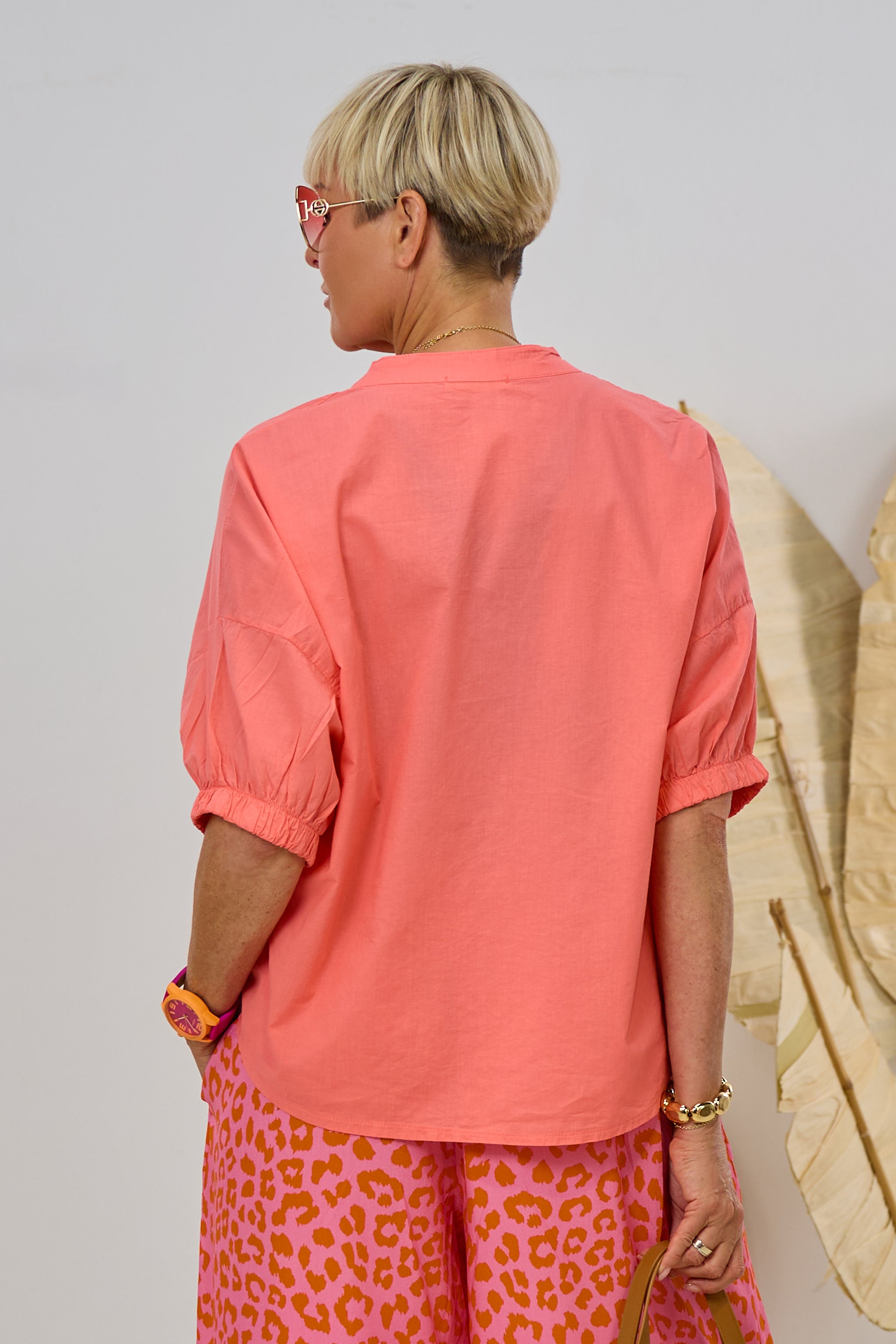 Leichte Bluse mit kurzen Ärmeln, apricot