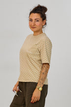 T-Shirt STAY HERE mit Punkten, beige-ecru