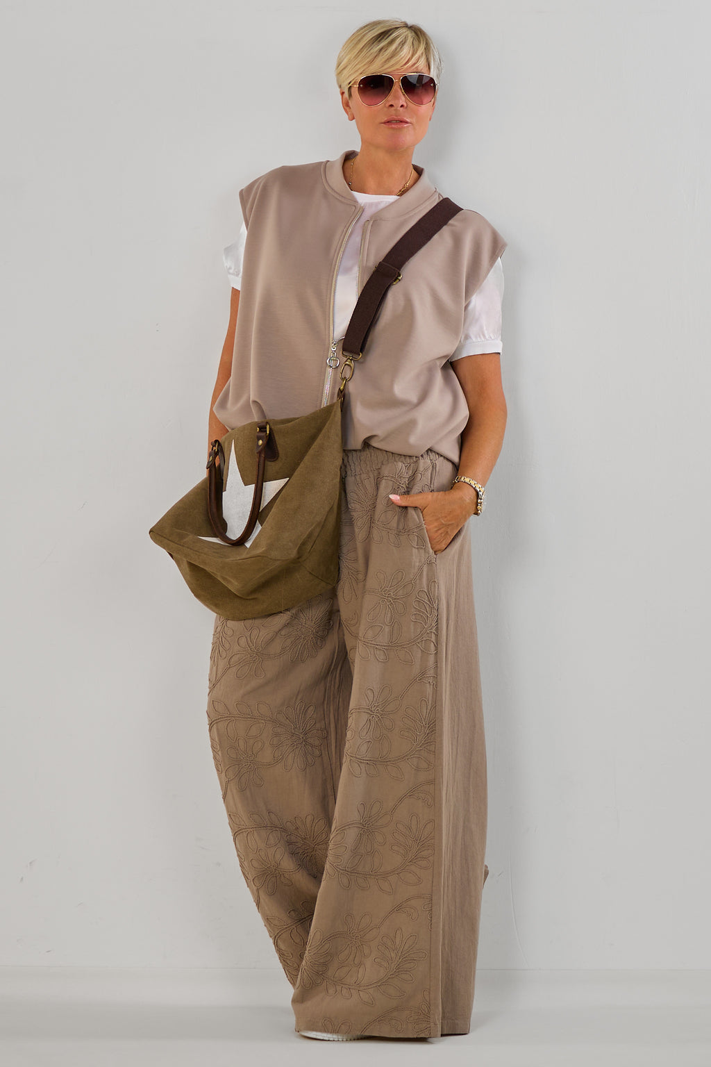 Hosenrock mit gesmoktem Bund, taupe