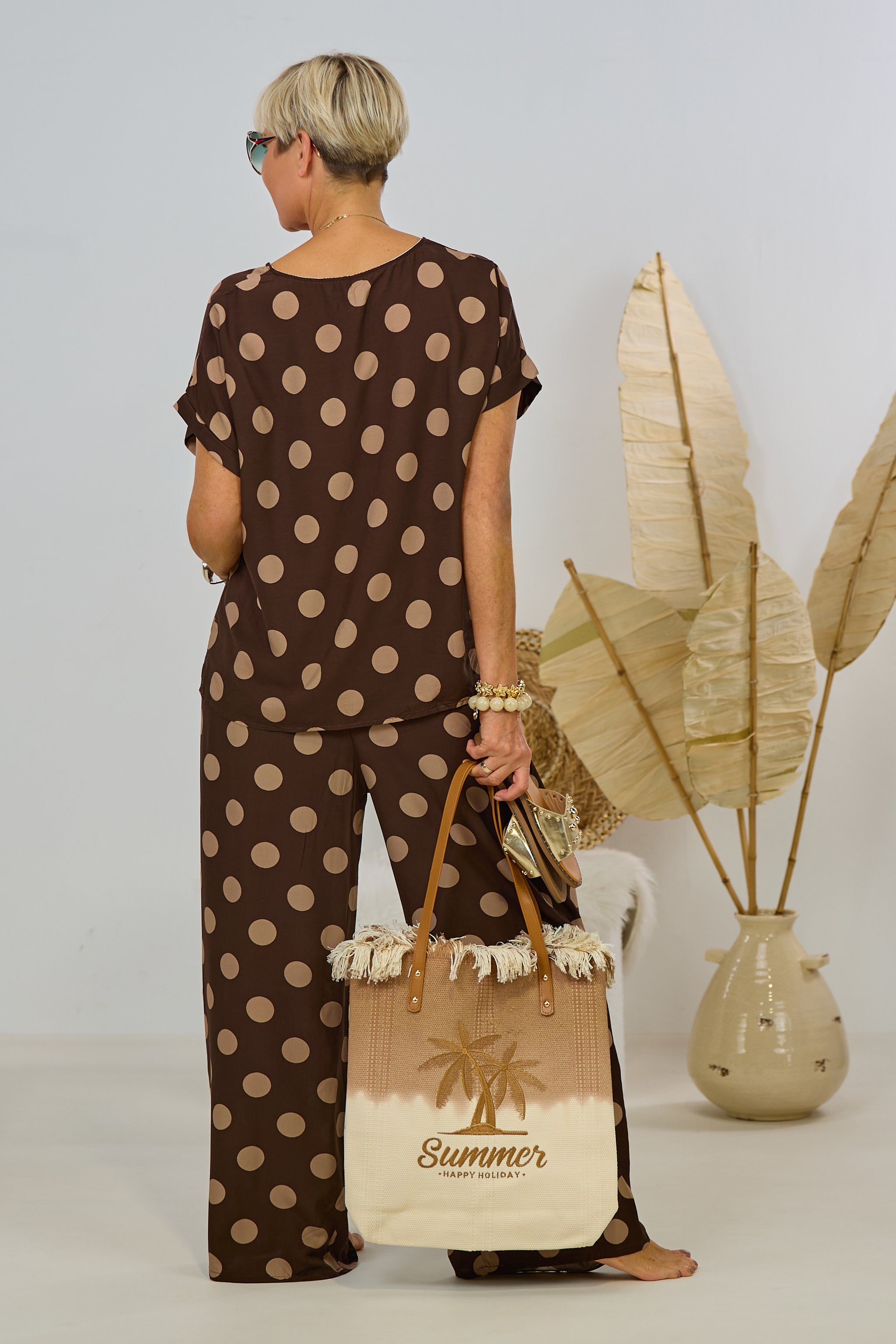 Leichte Bluse mit Punkten, braun-taupe