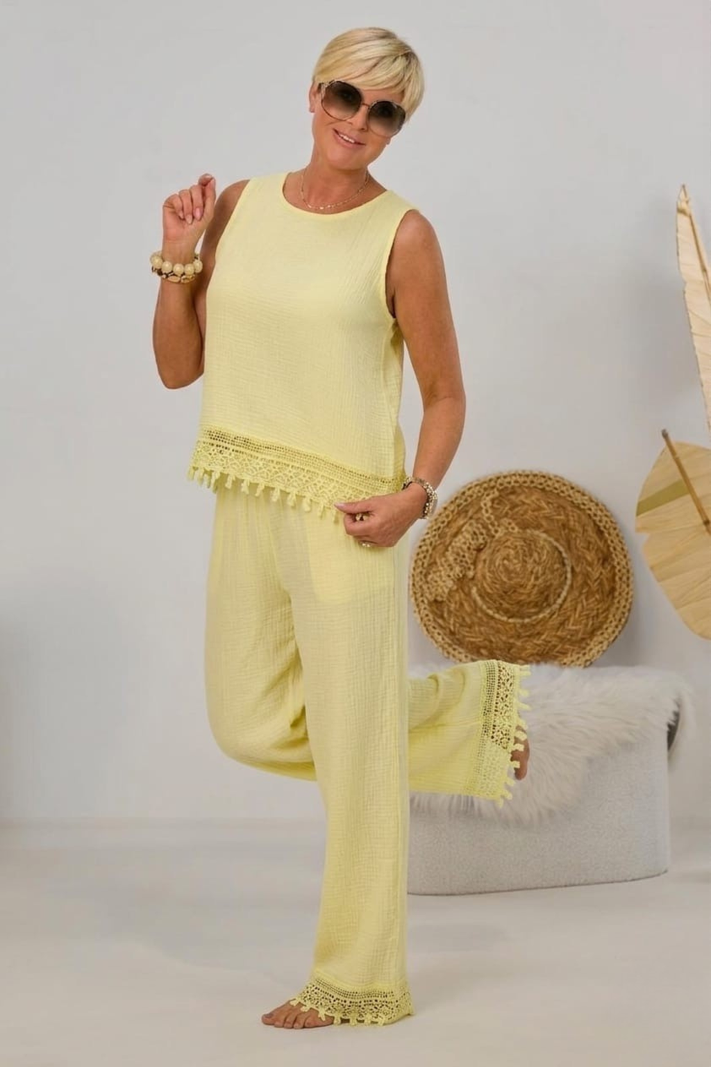 2-tlg. Musselin-Set aus Bluse und Hose, hellgelb
