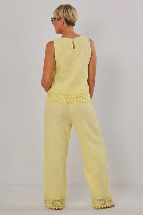 2-tlg. Musselin-Set aus Bluse und Hose, hellgelb