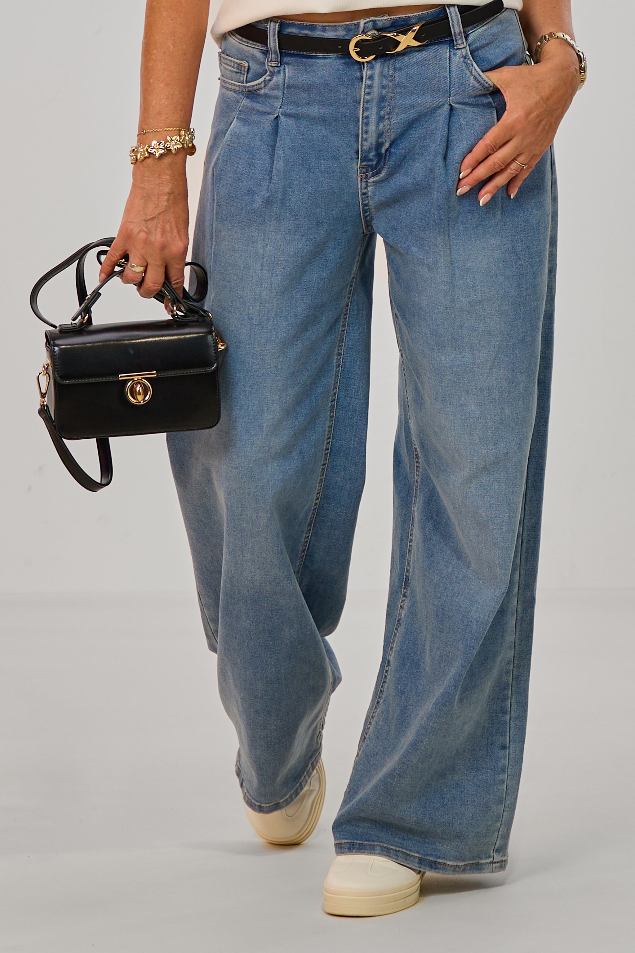 Midwaist Jeans mit weiten Beinen, denim blau