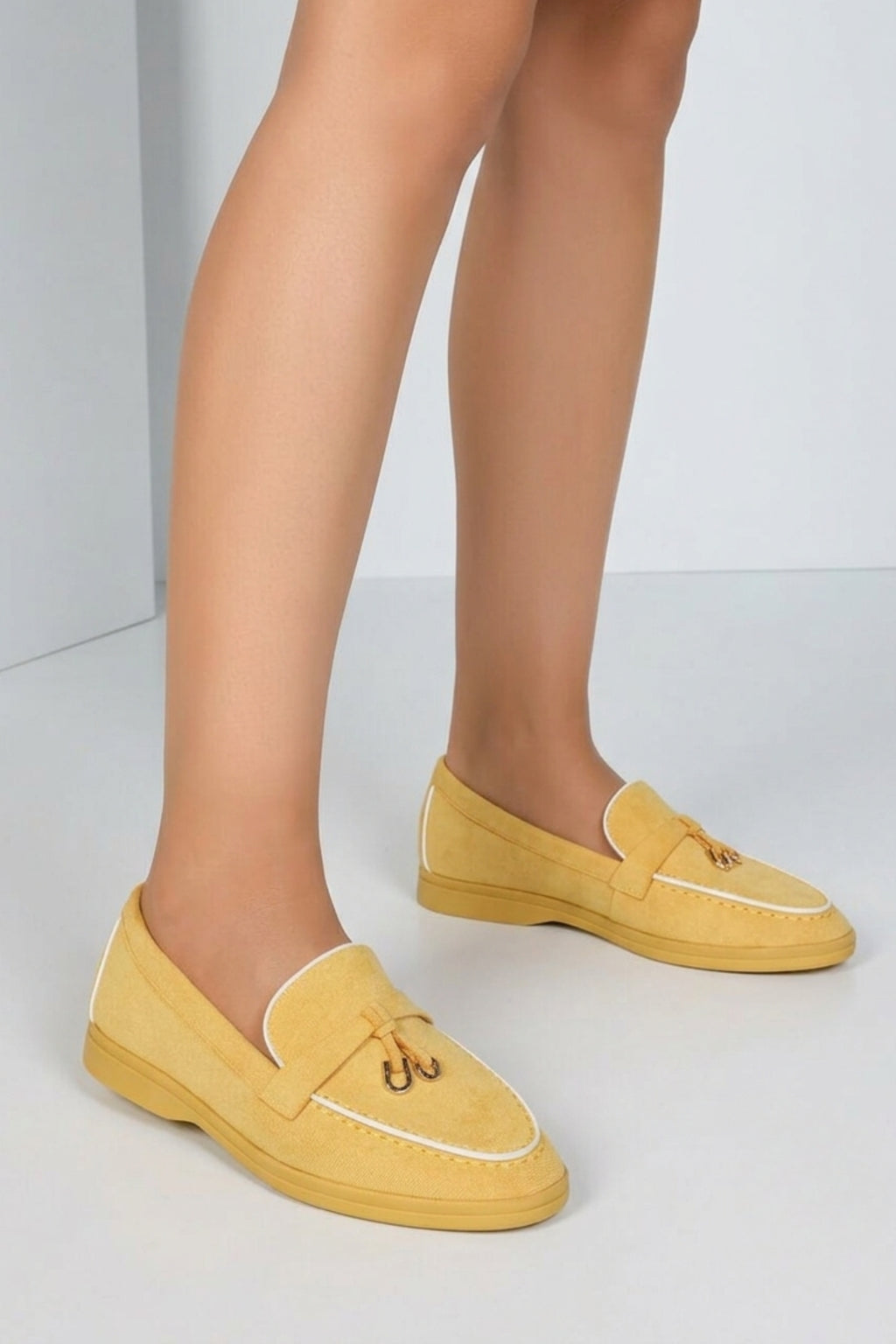 Sommerliche Slipper, gelb