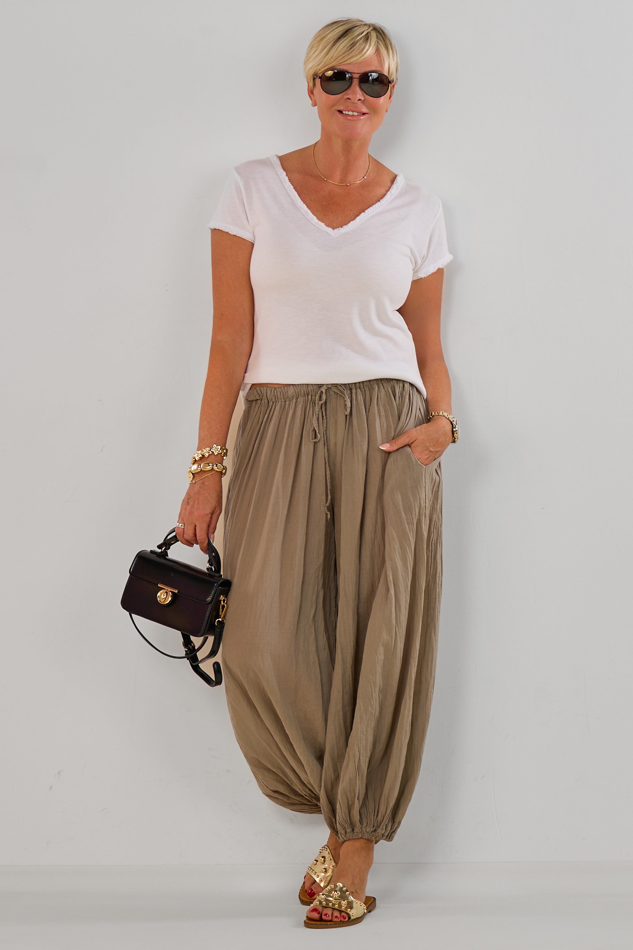Unifarbene Haremshose mit Kordelzug, taupe