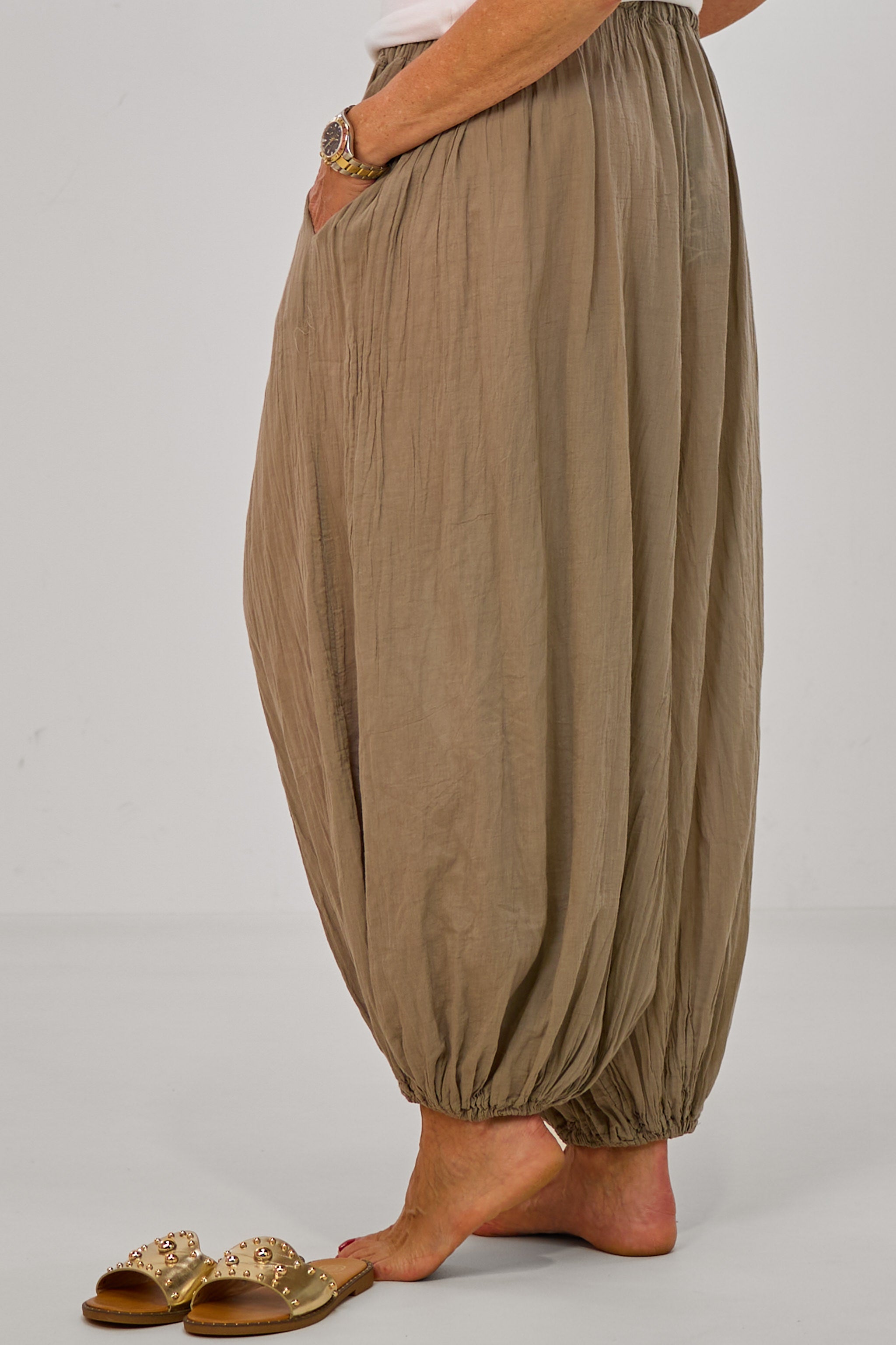 Unifarbene Haremshose mit Kordelzug, taupe