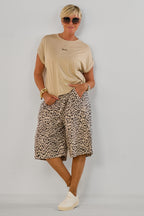 Kurzarm Shirt mit aufgesticktem "Belle", beige