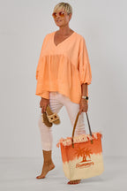 luftige Bluse mit V-Ausschnitt und langen Ärmeln, neon orange