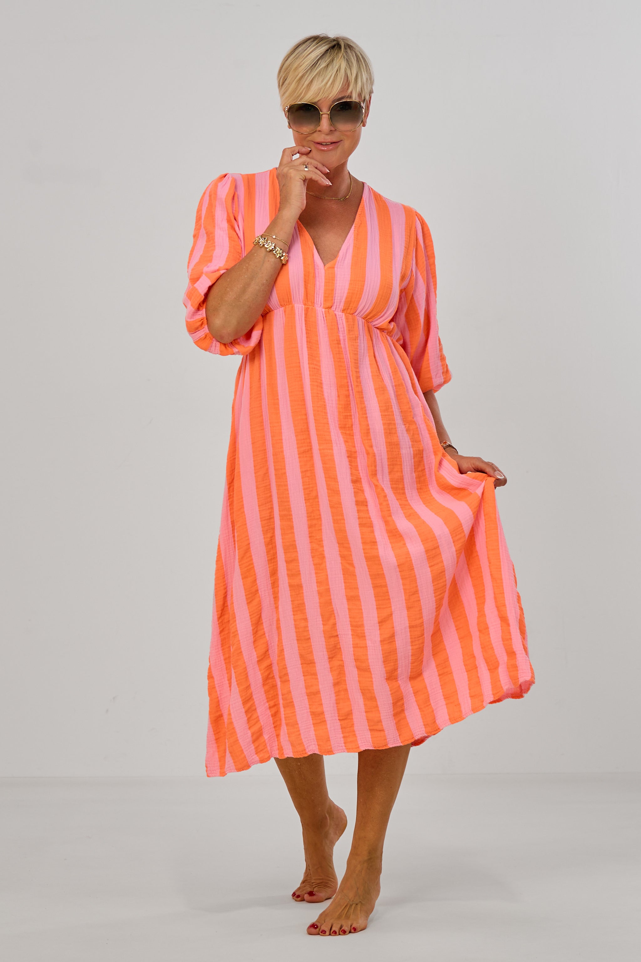 Musselin Kleid mit V-Ausschnitt, orange-rosa