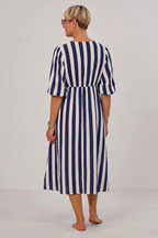 Musselin Kleid mit V-Ausschnitt, marine-weiß