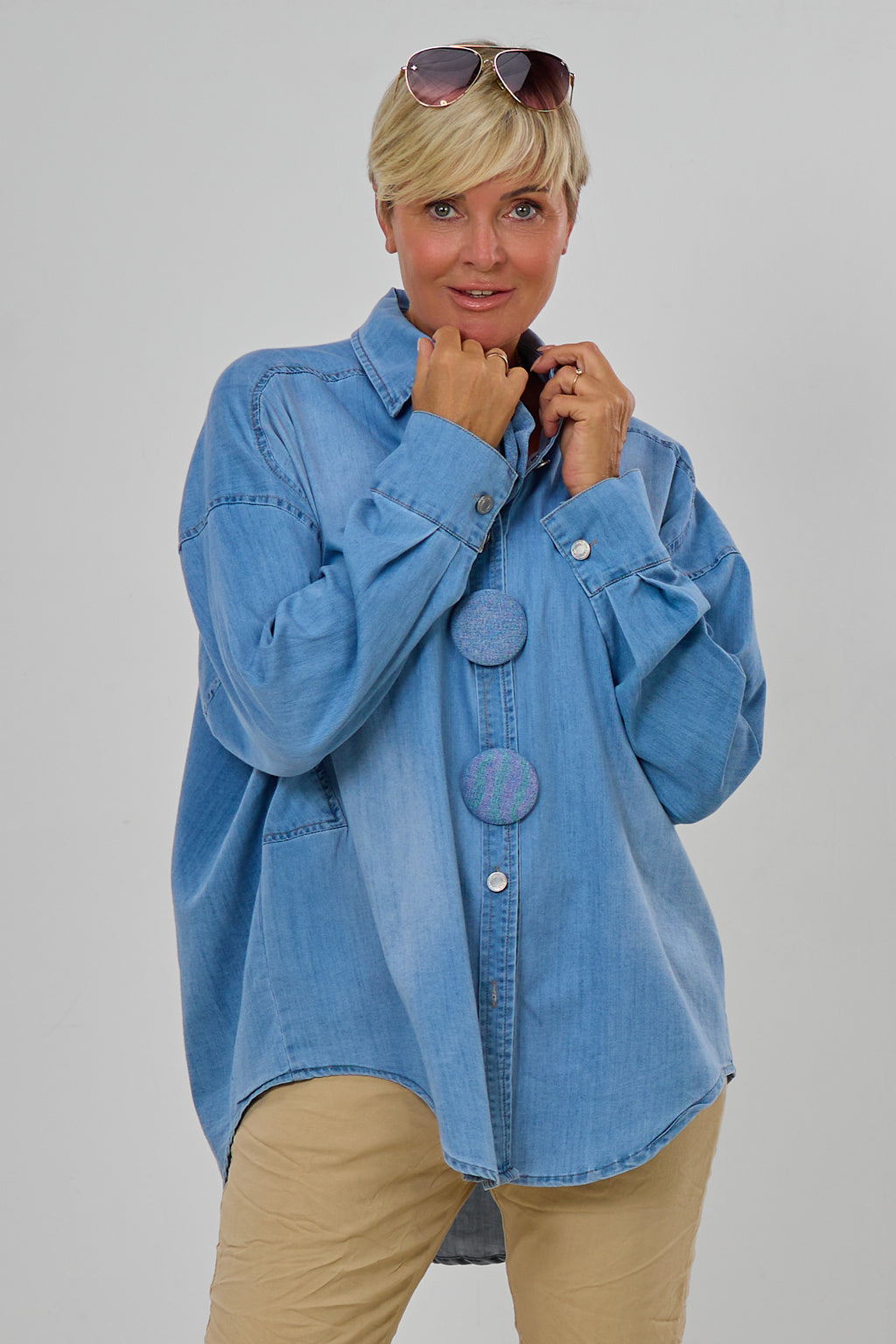 Oversized Jeanshemd mit Blüte, denim blue