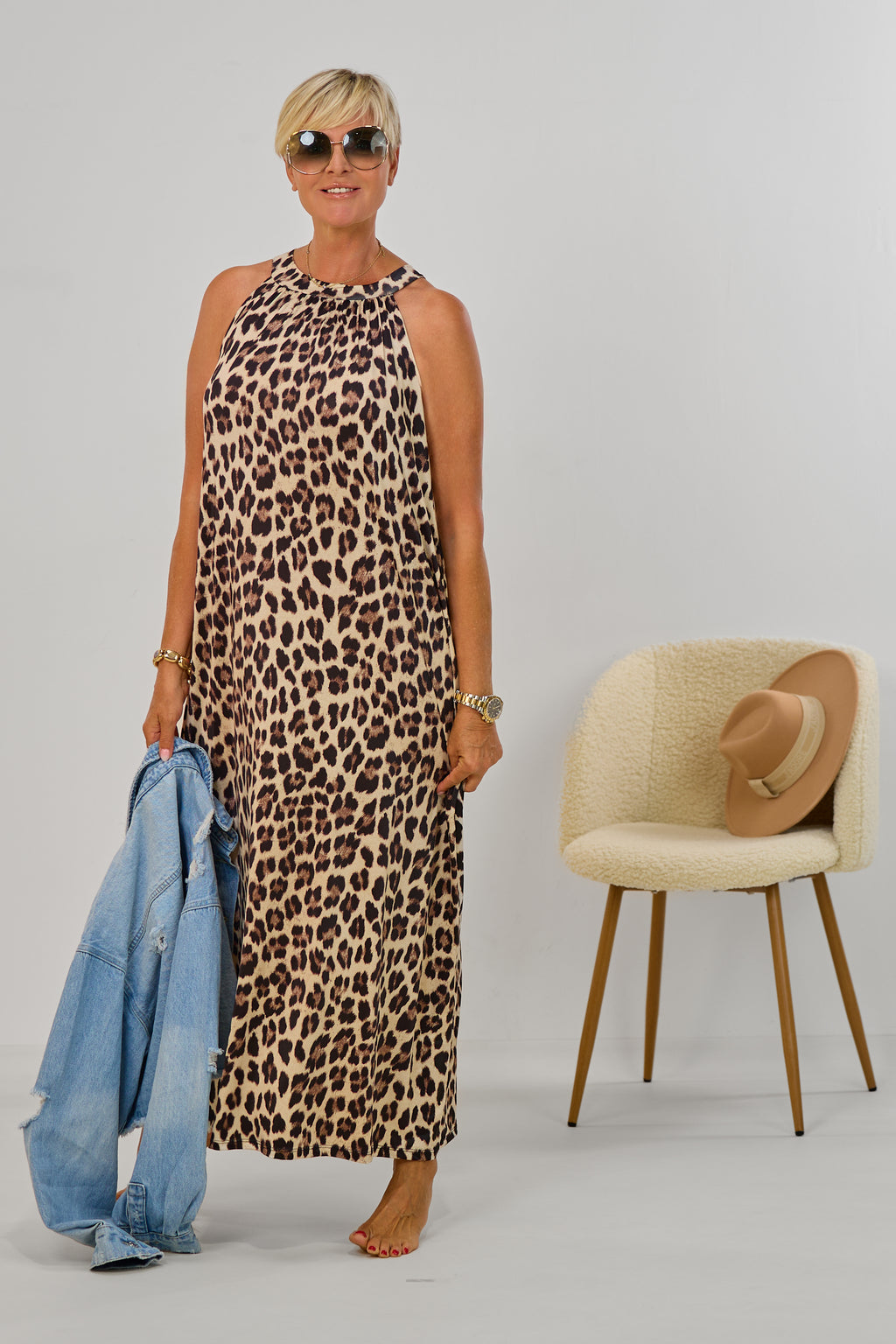 Langes, weiches Neckholder Kleid, leo