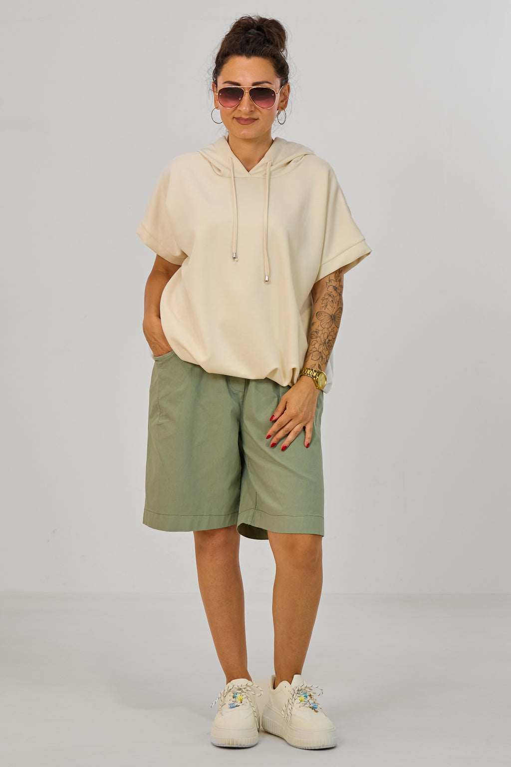 Cozy kurzarm Hoodie im Balloon-Style, beige