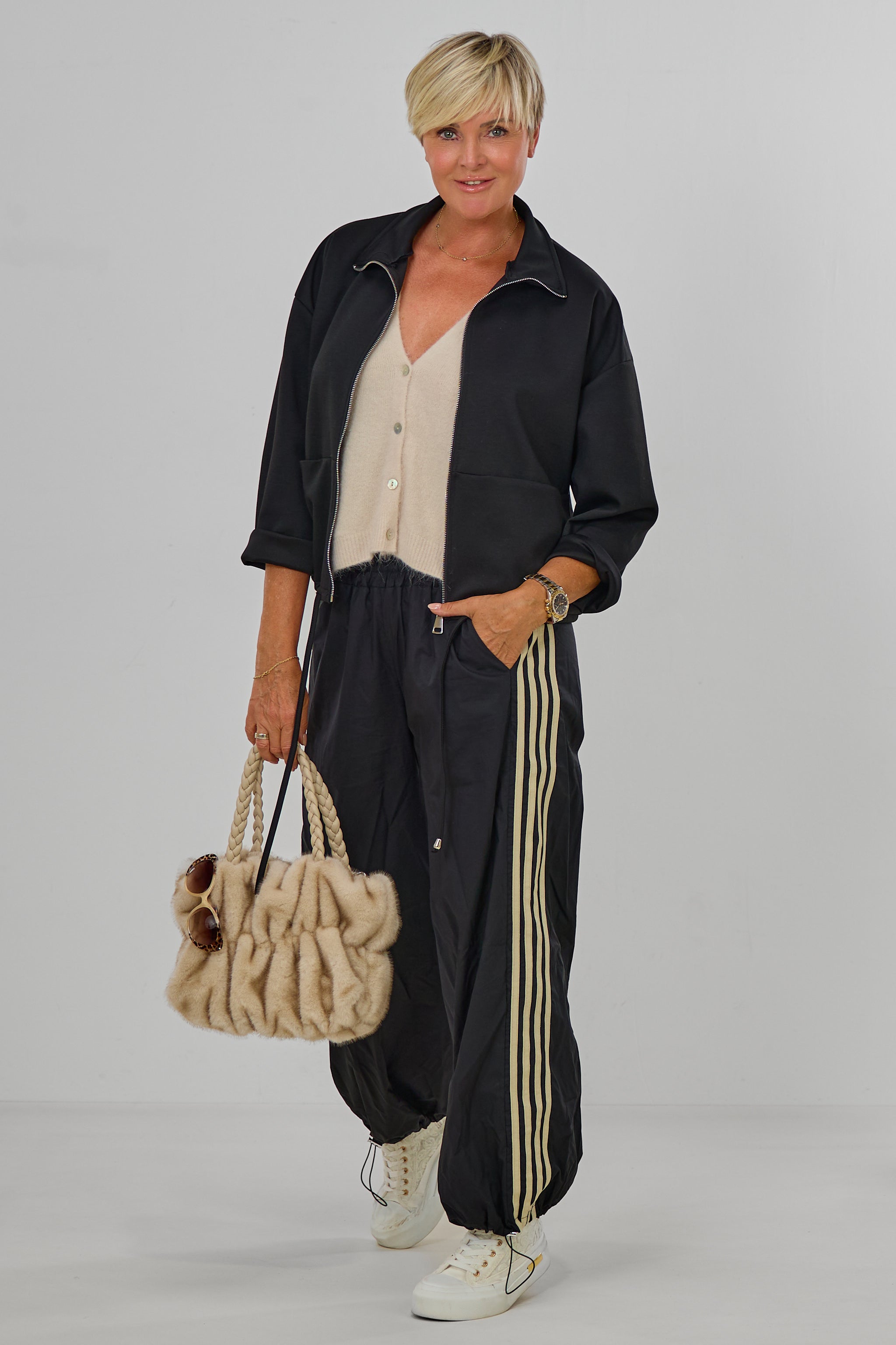 Cozy Oversized Jacke, schwarz