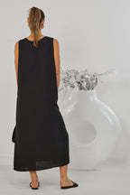 Maxikleid mit Broschen, schwarz