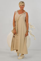 Maxikleid mit Broschen, beige