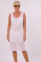 schlichtes Unterkleid, weiß