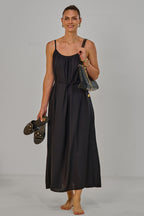 Langes Maxi-Kleid mit Spaghetti-Trägern, schwarz