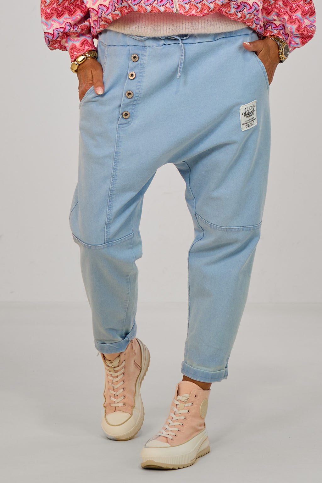 Baggy Jeans mit Ziernähten, hell denim blau