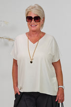 Kurzarm Basic Shirt mit V-Ausschnitt, ecru