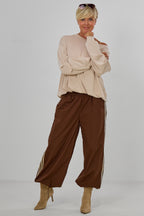 sportliche Hose mit seitlichen Streifen, braun