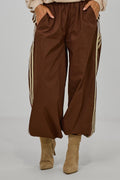 sportliche Hose mit seitlichen Streifen, braun