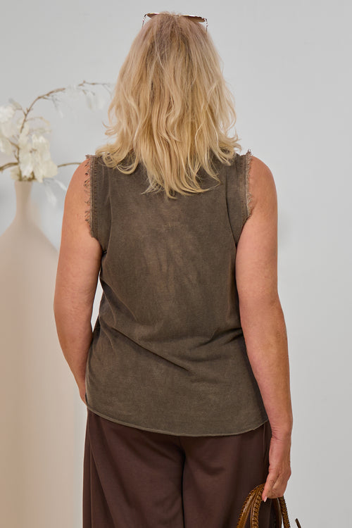 Ärmelloses Shirt im used look, braun