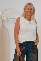 Ärmelloses Shirt im used look, weiß